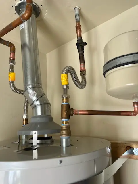 Water heater installation and plumbing repair in Humboldt